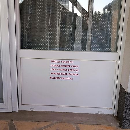 Csigaház Apartman Pécs Exterior foto